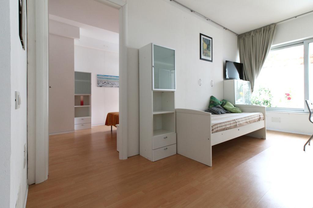 Holiday Home Isola Rossa 外观 照片
