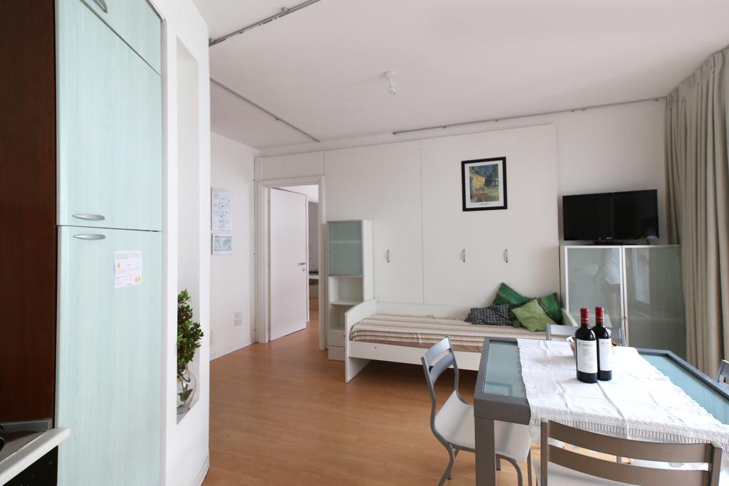 Holiday Home Isola Rossa 外观 照片