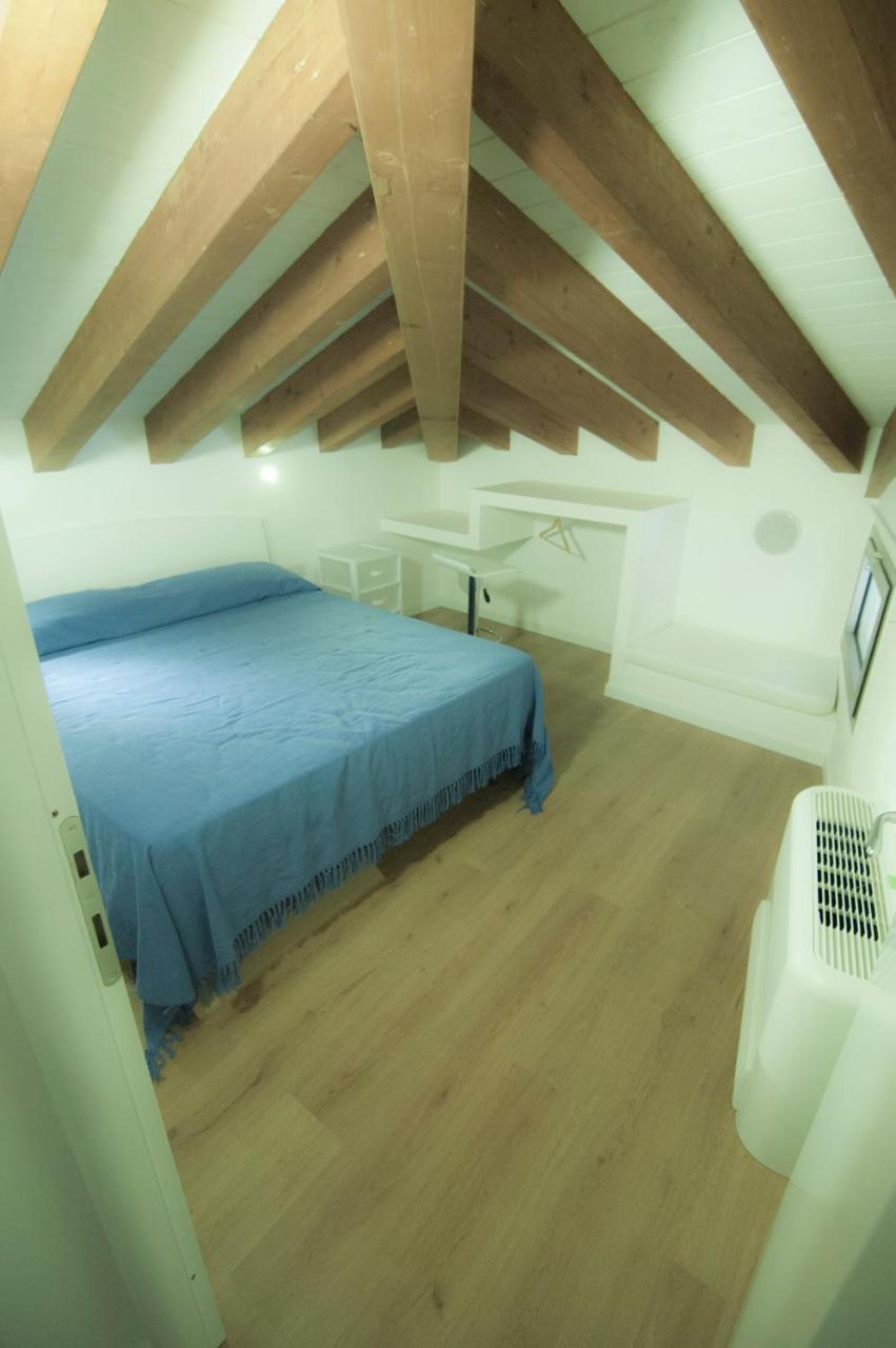 Holiday Home Isola Rossa 外观 照片