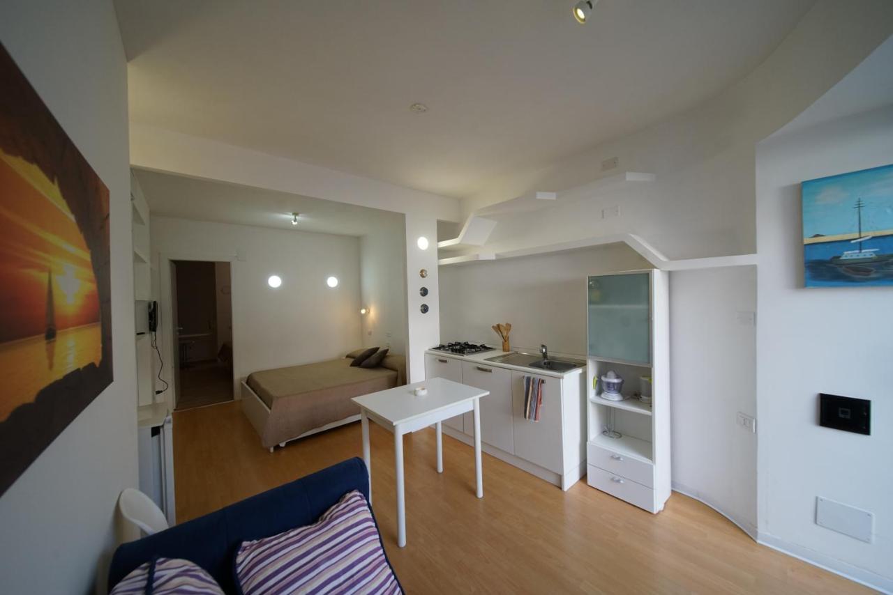 Holiday Home Isola Rossa 外观 照片
